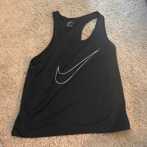 Nike crop